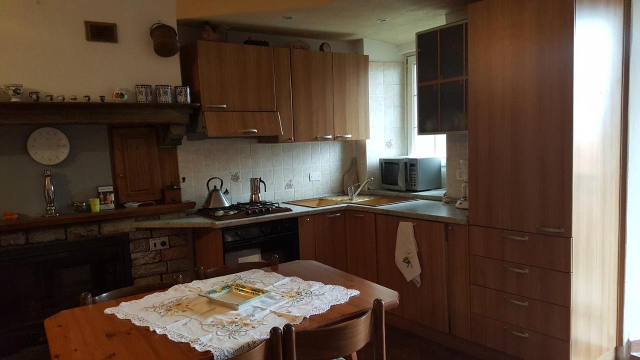Appartamento Casa Bizza Vercana Esterno foto